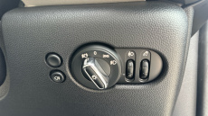 MINI Hatchback 1.5 Cooper Exclusive Premium 3dr Auto Petrol Hatchback